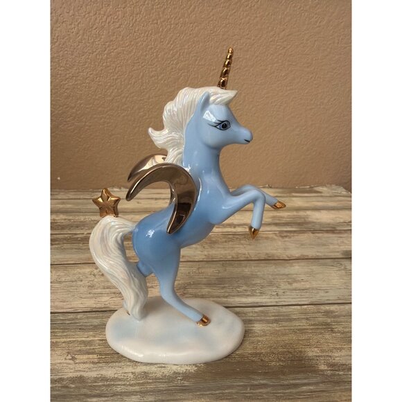 Franklin Mint Treasury of Unicorns - Love Series Where Love Shines Bright - Picture 5 of 12